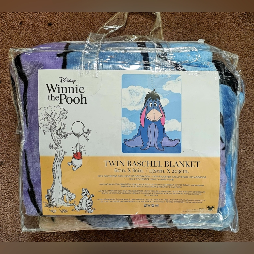 WINNIE THE POOH EEYORE TWIN SIZE BLANKET